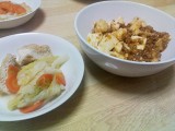 厚揚げと白菜の煮物と麻婆豆腐