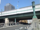 大手橋と阪神高速
