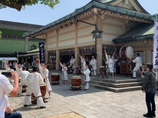 お玉茶屋で唐衣と生國魂神社で八十島太鼓