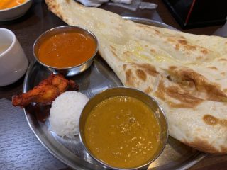 靭本町ネパール・インド料理グラースでカレー