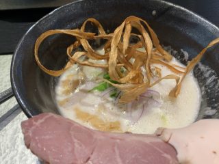 鶏 SOBA 座銀でラーメン